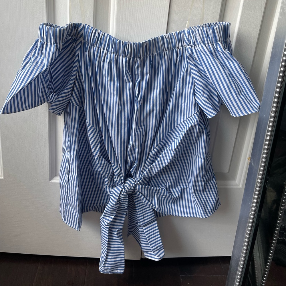 Off The Shoulders Crop Top Shirt
